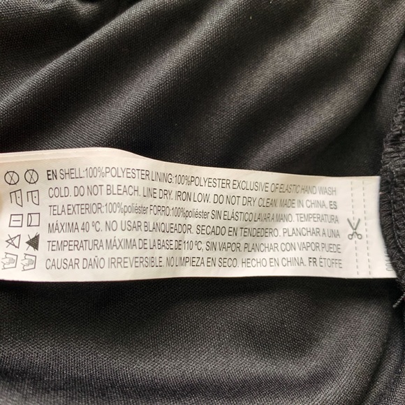 COPY - Forever 21 Plus Size Floral Romper - Picture 7 of 7